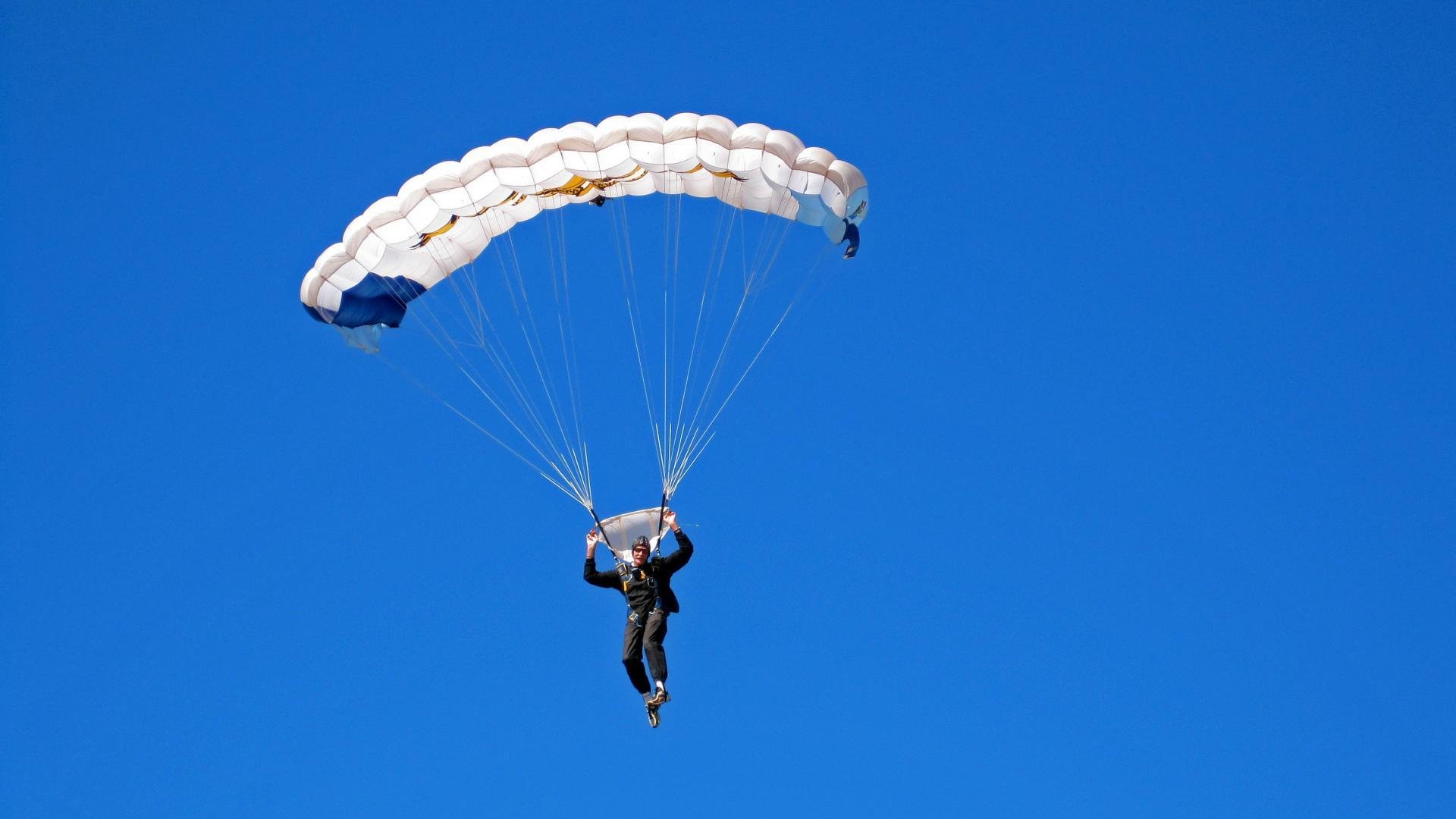 法甲球员视觉追踪训练提升快速决策能力的探索